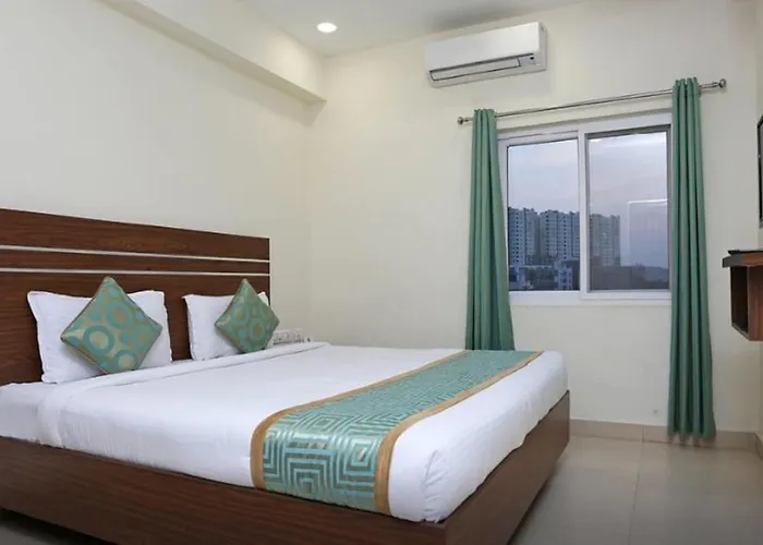 Jenus Hotel-Sindhi Camp